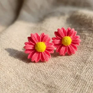 Daisy Studs (Large)